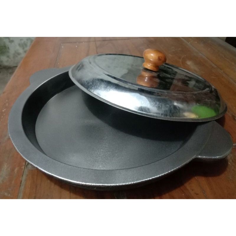 loyang martabak manis uk 22-24 semi premium