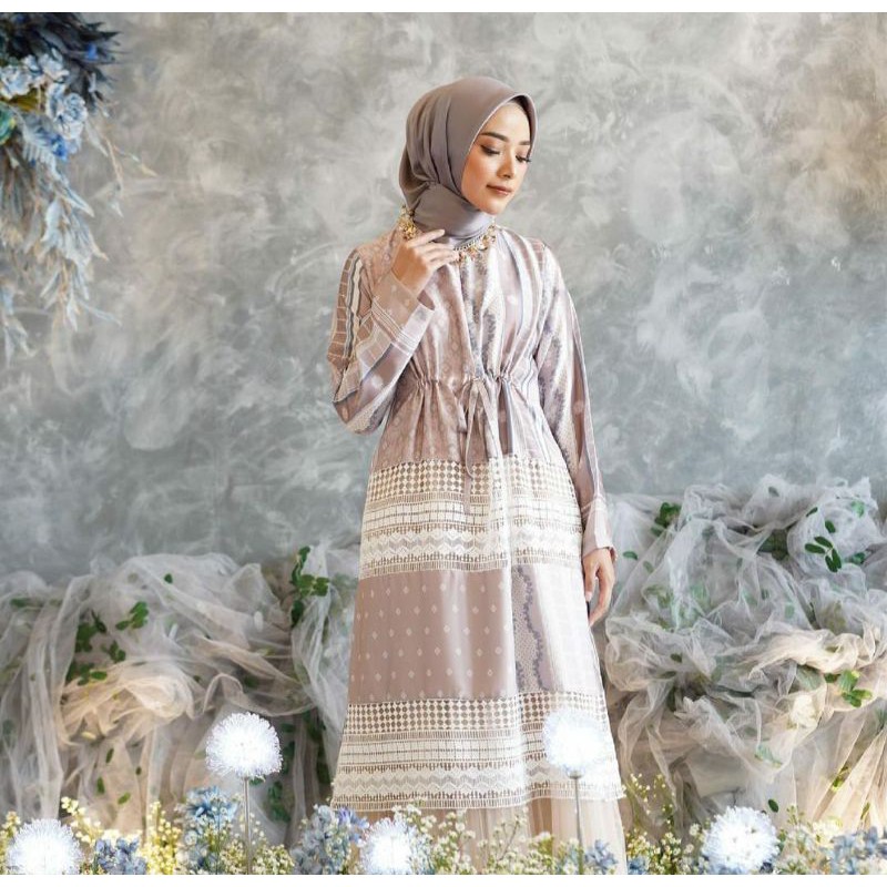 Edelweis Tunik by vanilla hijab