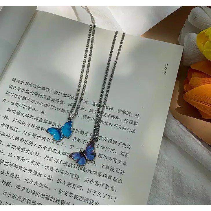 Kalung Korean Liontin Kupu-Kupu Fashion Wanita Model Korea Warna Biru