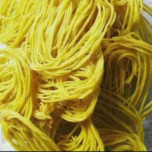 Krupuk mie kuning Medan 500 gram