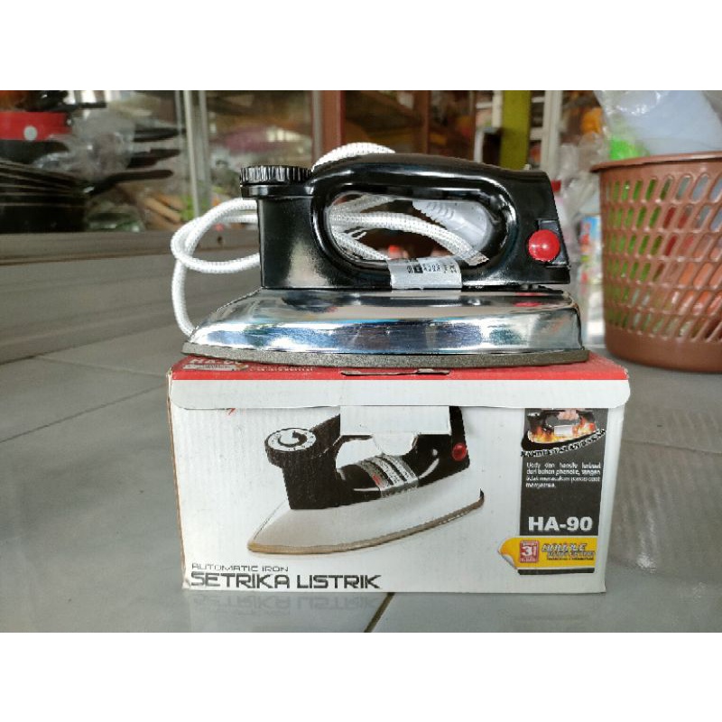 SETRIKA MASPION HA-90