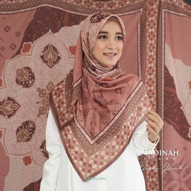 HIJAB SEGIEMPAT MADINAH by GREENISM HIJAB MODERN CANTIK IBUINDUNG