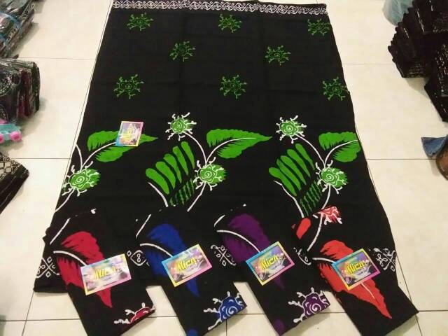 SARUNG MUZA MBAK SANTRI MOTIF MONOKROM