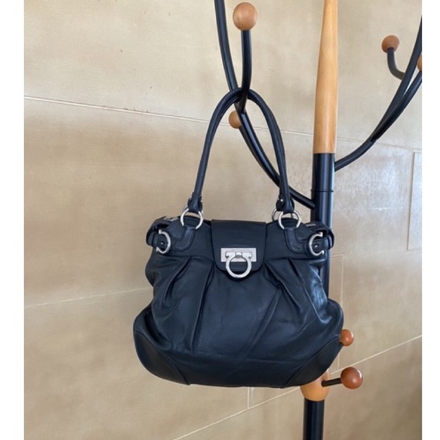 Tas Shoulder SALVATORE FERRAGAMO Kulit asli