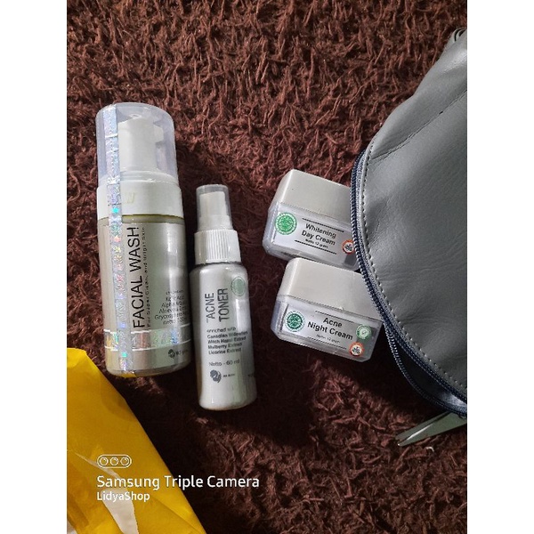 Ms Glow Acne