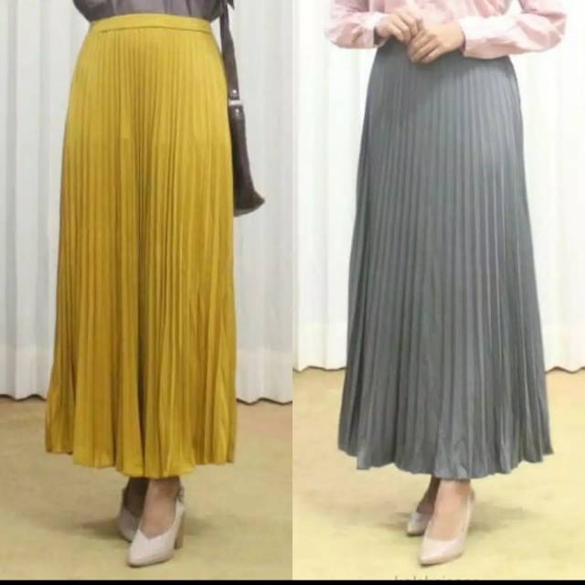 ROK PRISKET PAYUNG bahan kaos adem dipakai