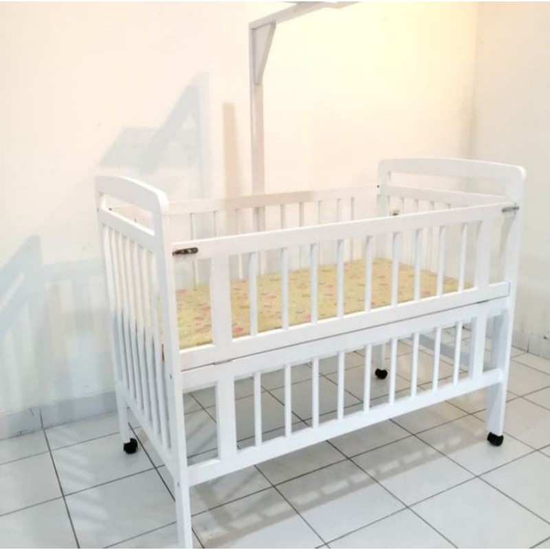 Box baby tempat tidur bayi kayu bumper set &amp; kelambu