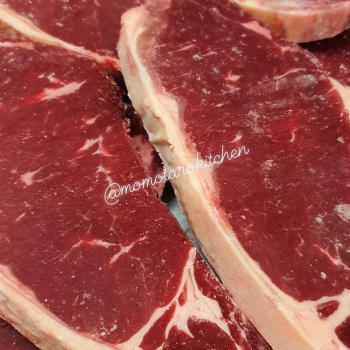 

Sirloin Steak Grade S per cut