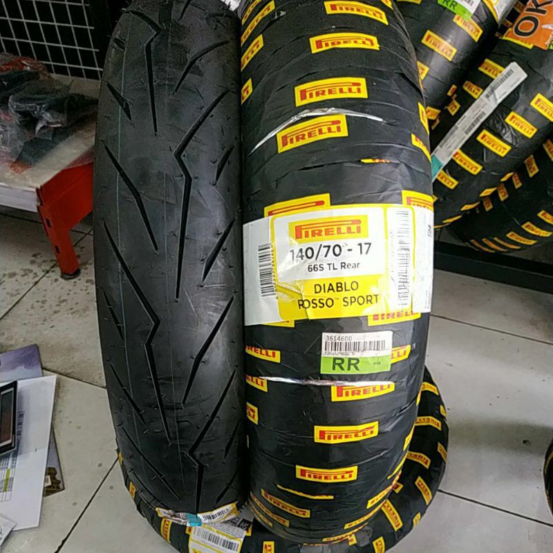 Pirelli Diablo Rosso Sport UK 140/70-17