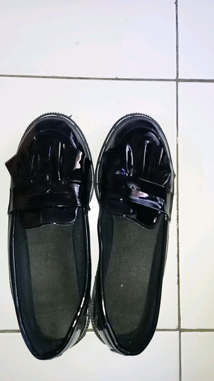 Sepatu Docmart Wanita Mulan/sepatu Wanita Bestseller/slip On Wanita/bisa Bayar Di Tempat (cod)