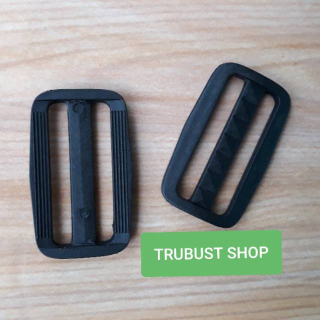 Ring jalan plaatik pp ukuran 5cm warna hitam jual per 1pc