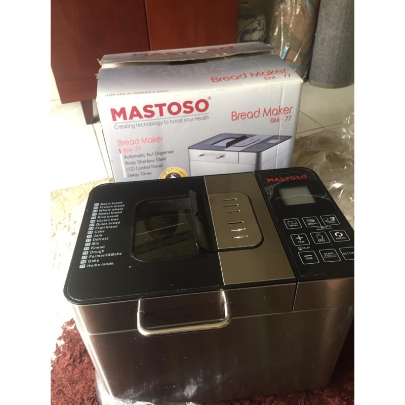 MASTOSO BREAD MAKER