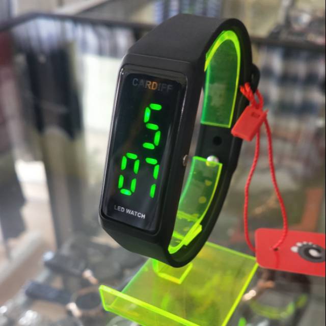 Jam tangan olahraga cardiff Led