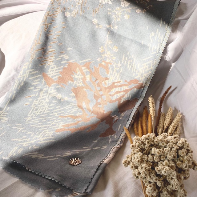 Teona scarf sky blue