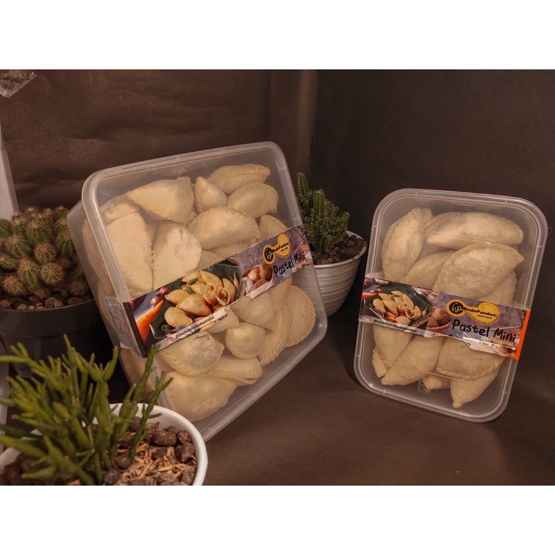 

Pastel mini original frozen oleh oleh khas riau