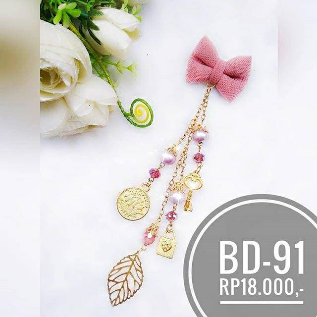 Bros Dagu Juntai Sabyan Murah Cantik Aksesoris Jilbab Hijab Segiempat Pasmina Juntai Peniti Anting