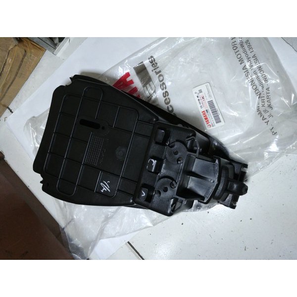 Box Bagasi Mio Sporty Original Yamaha