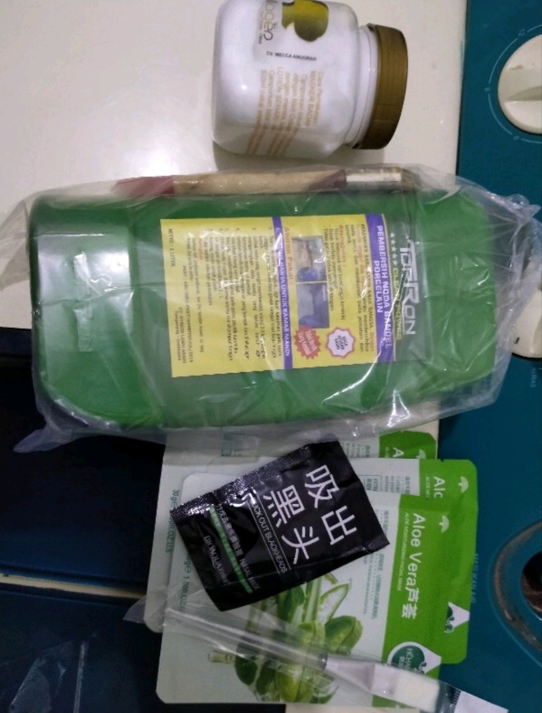 Topron Clean Power Pembersih Kerak Keramik Kamar Mandi 1 Liter