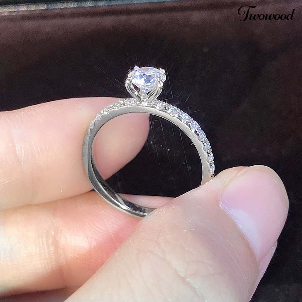 Cincin Berlian Imitasi Bentuk Bulat Electroplated Untuk Wanita