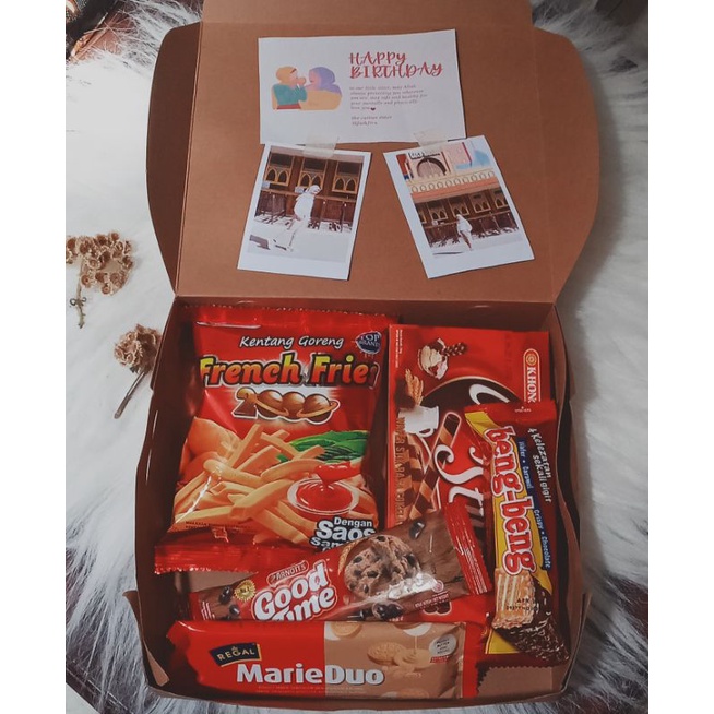 

SNACK BOX BISA REQUEST KUE DAN SESUAI BUDGET