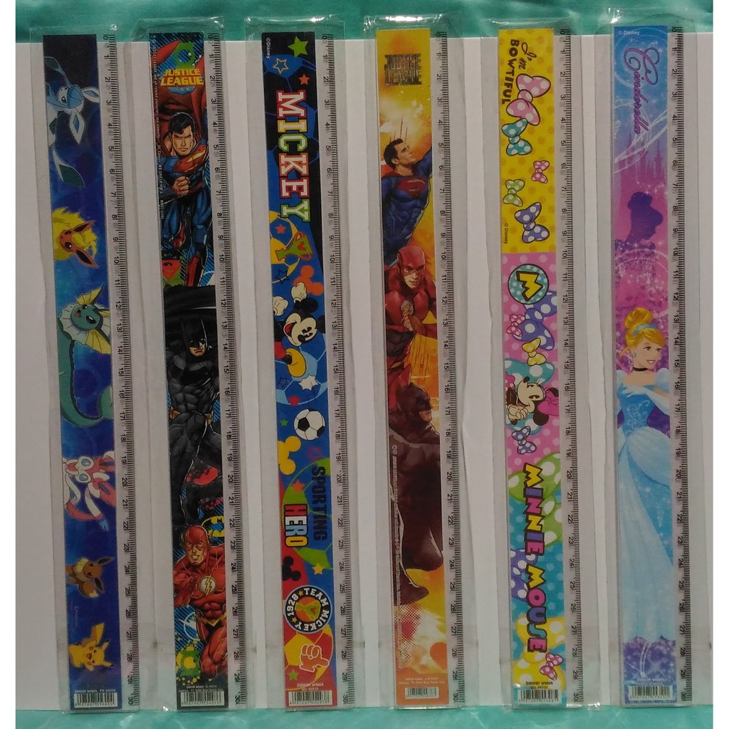 

Penggaris Mistar 30 cm Gambar Kartun Anim Karakter Lucu Bagus Tebal Bagus Murah READY STOCK