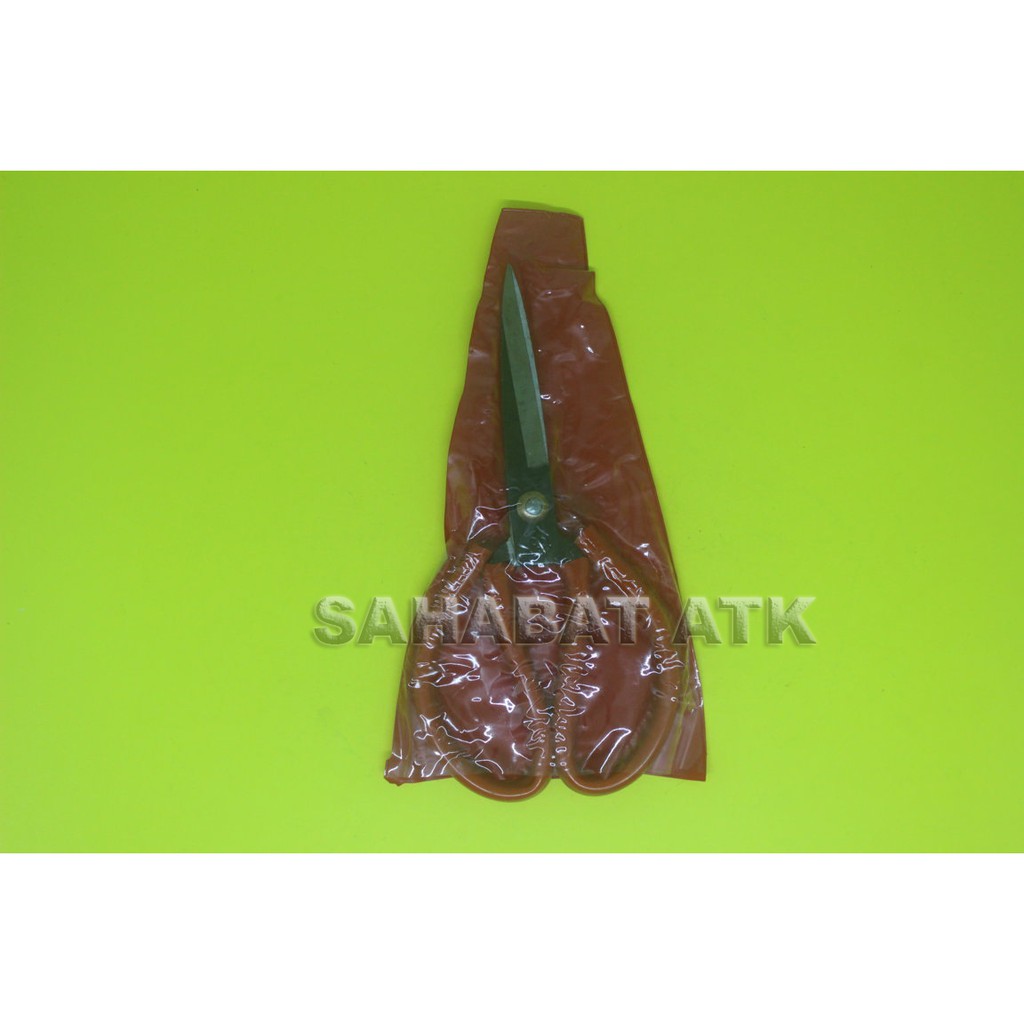 

Gunting Kain Besar