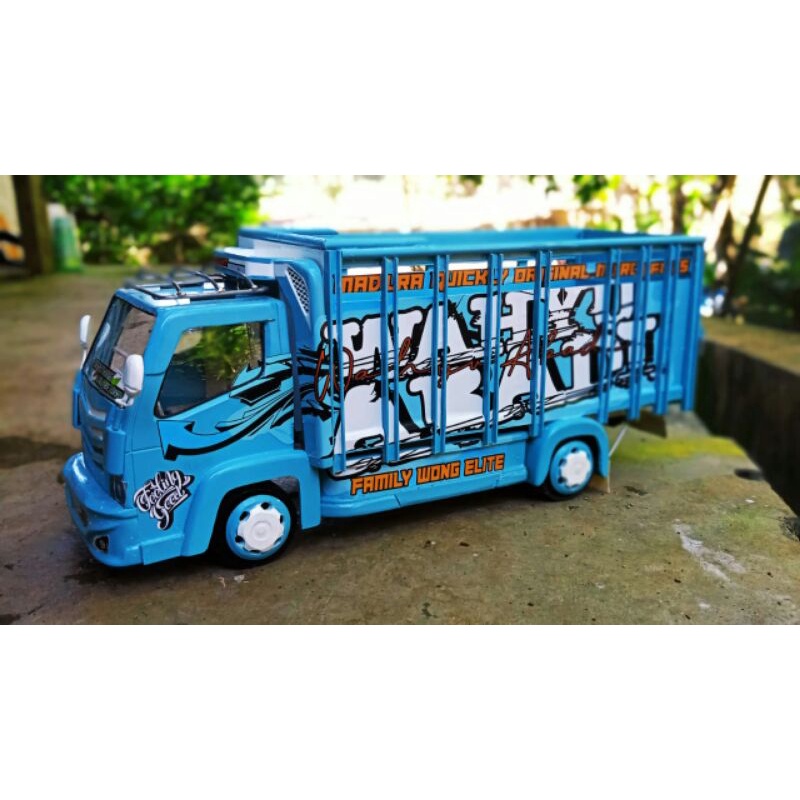 Miniatur Truk/truck Oleng/Mbois PVC Wahyu Abadi REAL SEPERTI FOTO