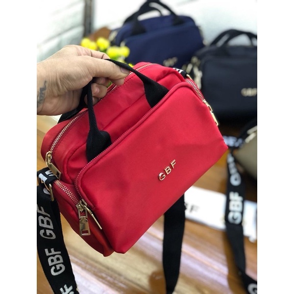 tas wanita GBF Ruang 4 NYLON UK 25x16 kode GBF 520