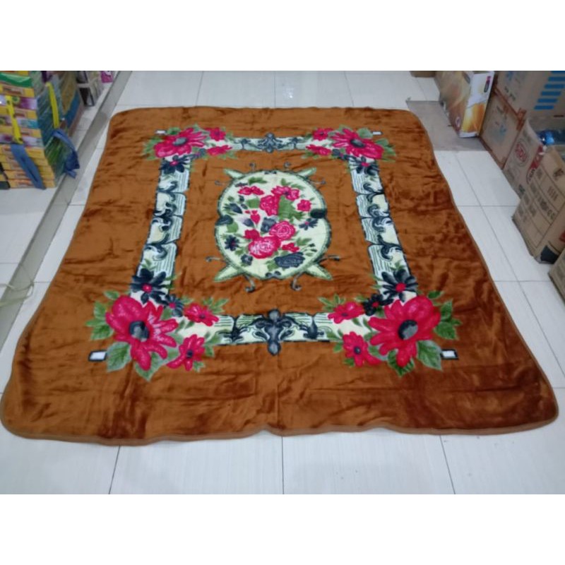 Selimut Jin Shaang Jin Shang Ukuran 180x210 cm Panel Halus Dan Tebal Kualitas Premium