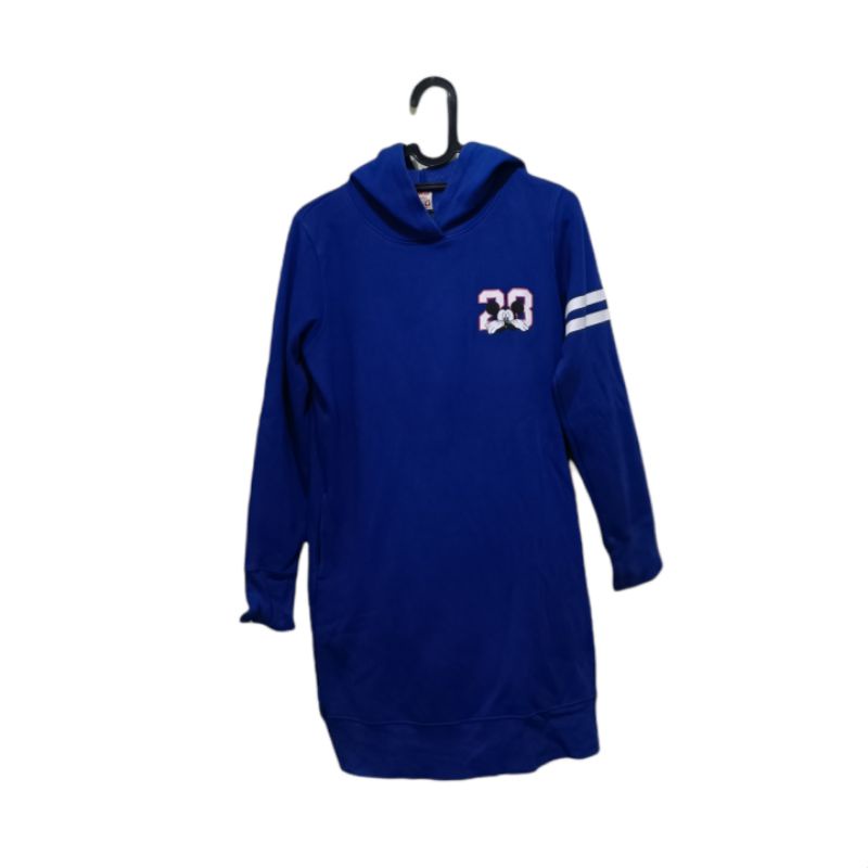 PL CREWNECK CN PRELOVED UNIQLO X DISNEY X UNIQLO  BIRU MICKEY 28 SECOND BEKAS BUKAN BARU izishopisti