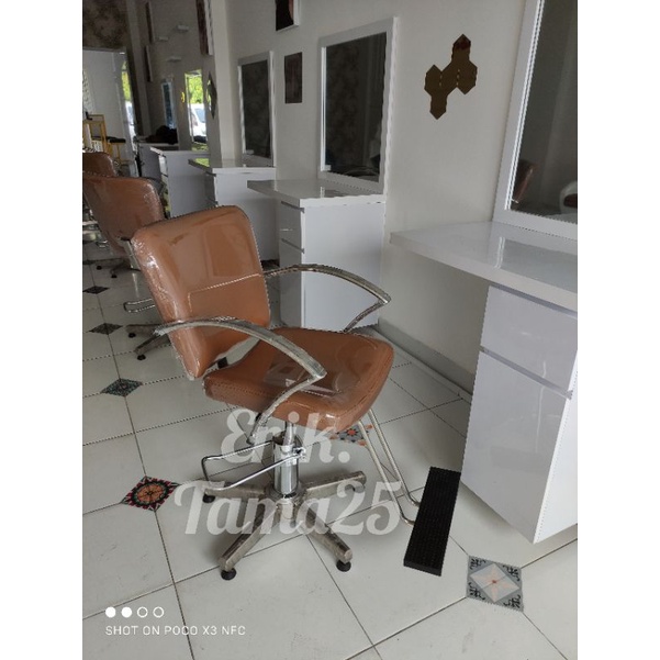 Kursi hidrolik/ kursi salon/ kursi barbershop/ kursi hidrolik infor / kursi potong