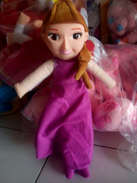 Boneka frozen