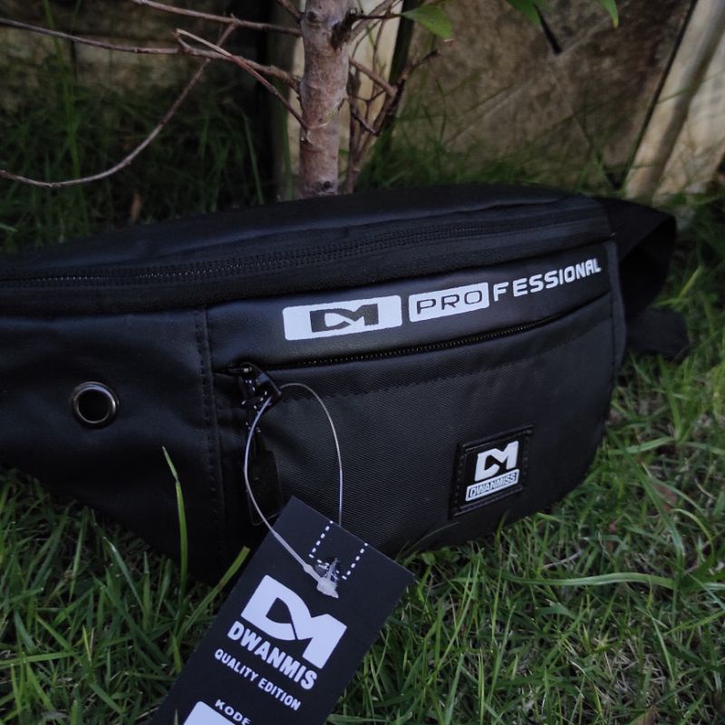 Tas Pria Distro Original Produk DM  | Tas Selempang Pria Kanvas Best Model | Waist Bag Spesial Black