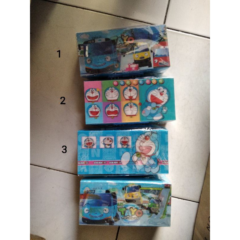 

Kotak Pensil Kode 3D