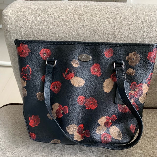 coach flower tote