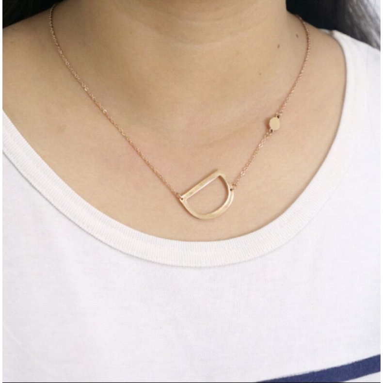 Harga Kalung Emas Huruf D Terbaru November 2021 Biggo Indonesia
