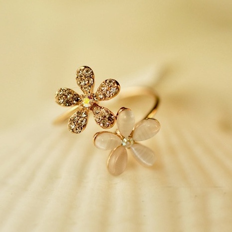 Korean version of opal flower rhinestone adjustable female daisy open ring 210825