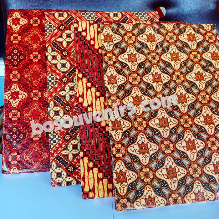 Desain Batik Di Buku Gambar - Dunia Sosial