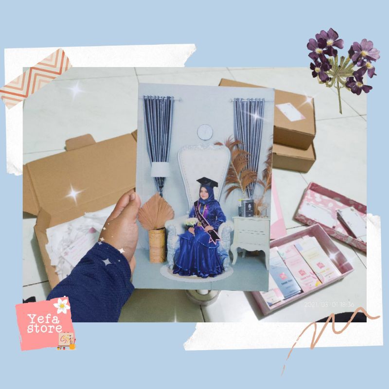 Hadiah / Hampers Wisuda Ultah, Photo Wall decor