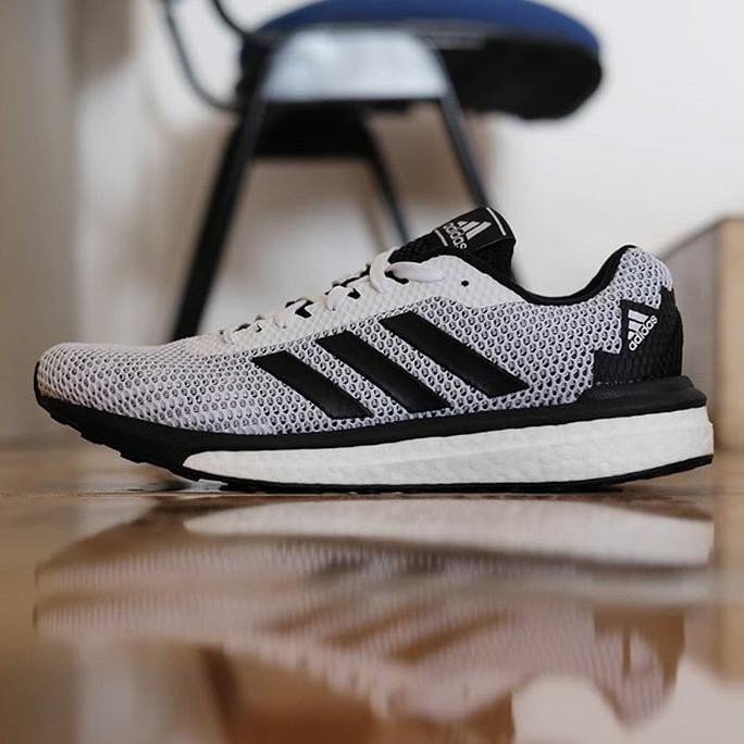 adidas vengeful boost price