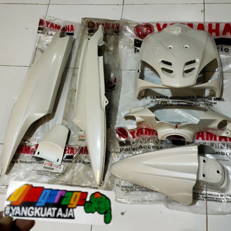 body mio sporty putih original body alus mio sporty putih original