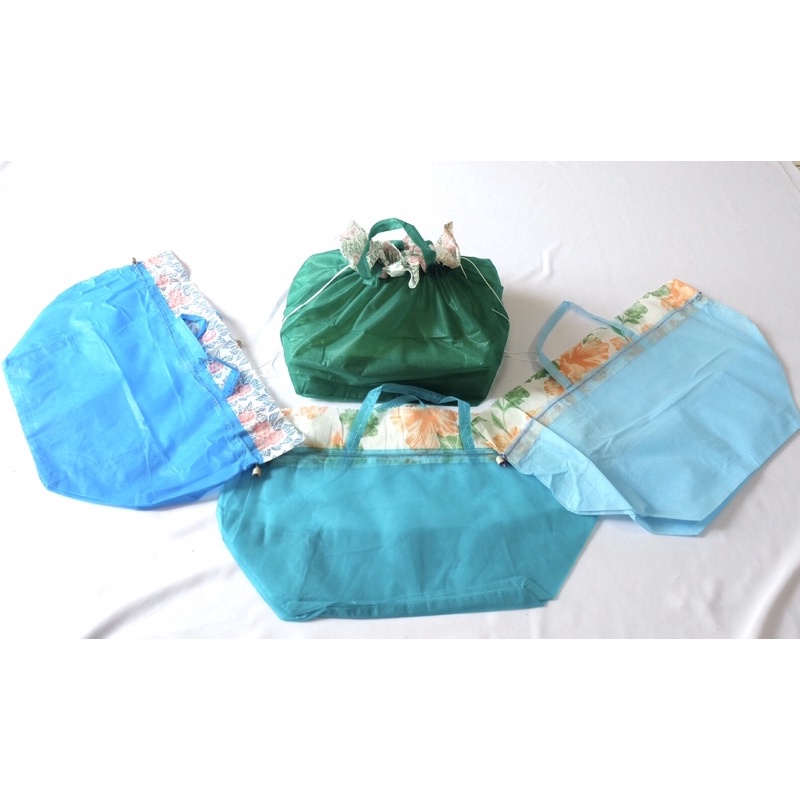 

tas kain spunbound kotak nasi 20 / 22 isi 12
