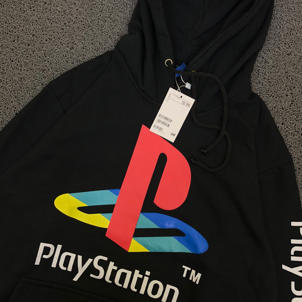 harga hoodie pull and bear playstation