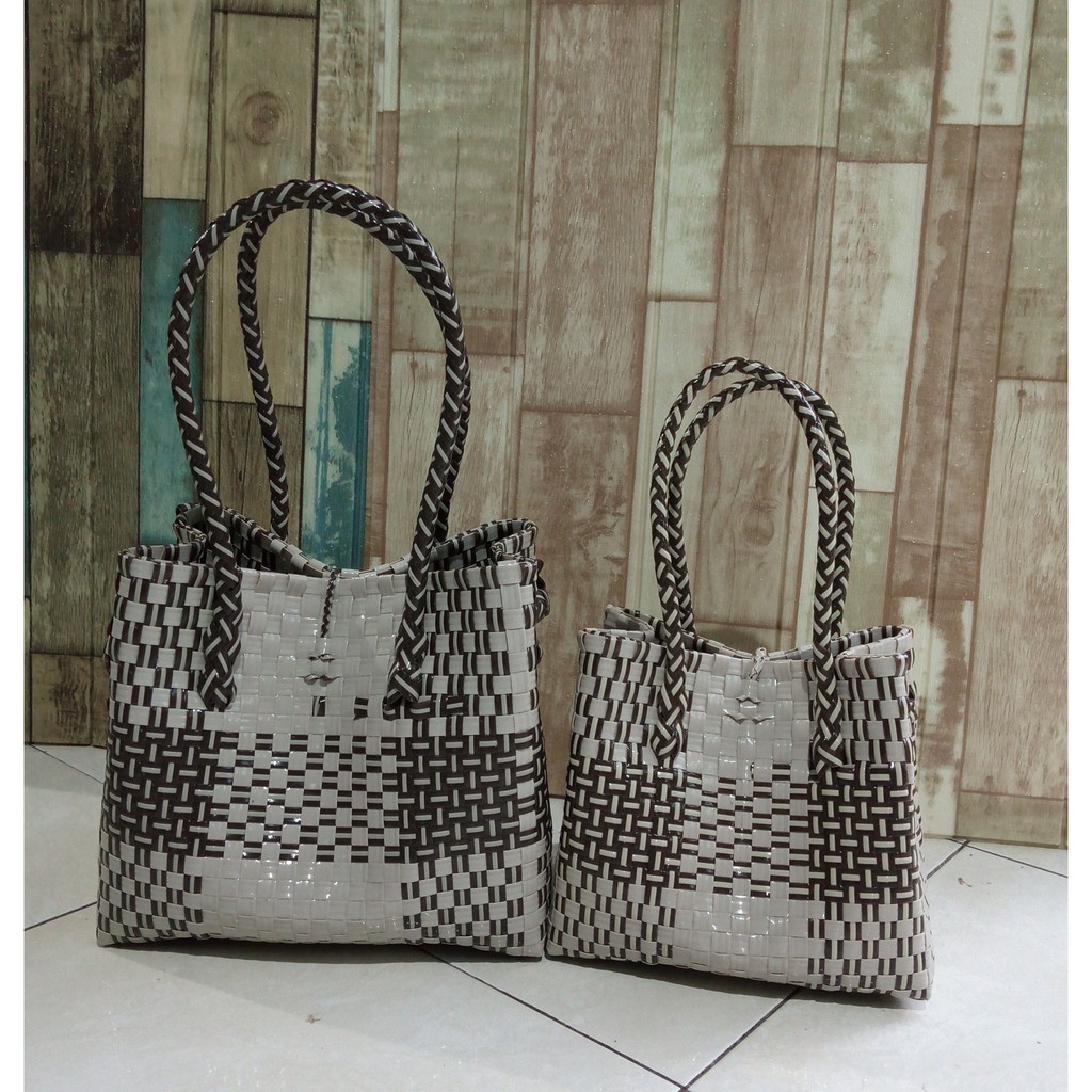 Totebag / Tas Anyaman / Tas Anyaman Plastik / Tas Jali Schokolade (Size M)