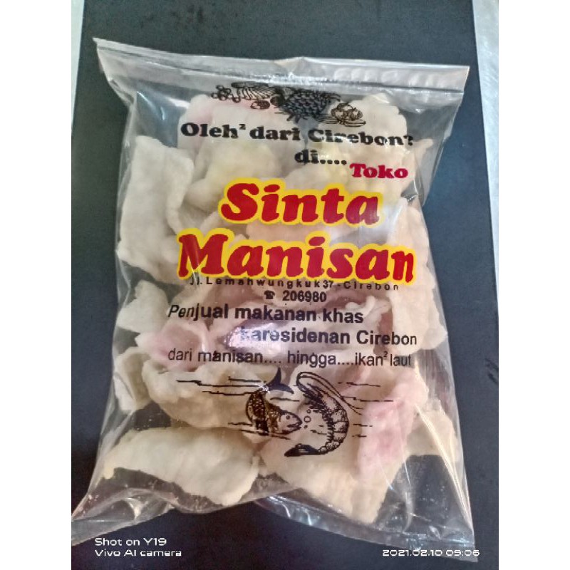 

Krupuk Melarat / Krupuk Mares "Sinta Manisan" Berat - 200 Khas Cirebon