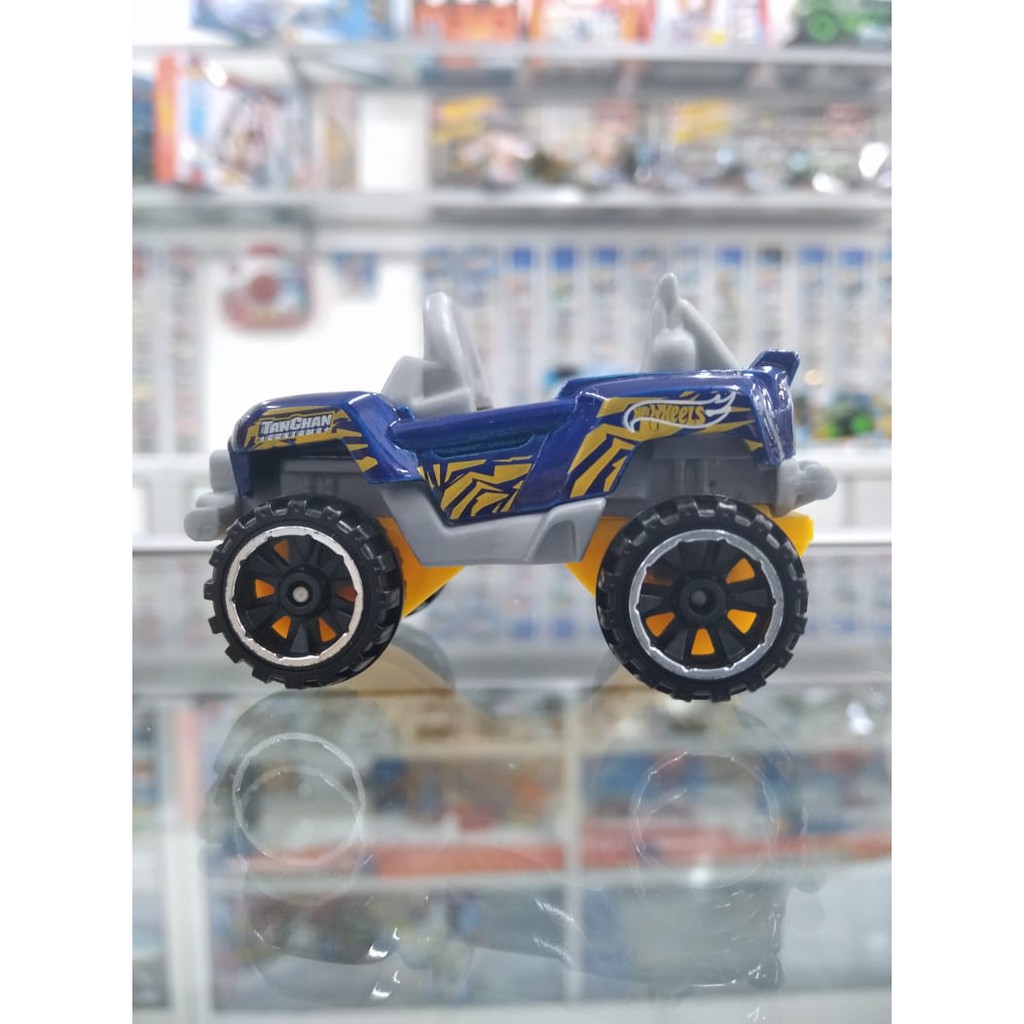 BEST SELLER | ((CARDED)) BOGZILLA Diecast Hot Wheels HW Loose Scale 1/64 Mobil Mainan Fantasy Truck Truk Malaysia 2017