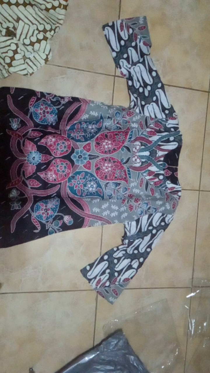 Atasan Batik Dolby Dolbi Dobby Doby Tenun Sutra Tulis Halus Katun Atbm Baron ,sarombit Atasan Kn056