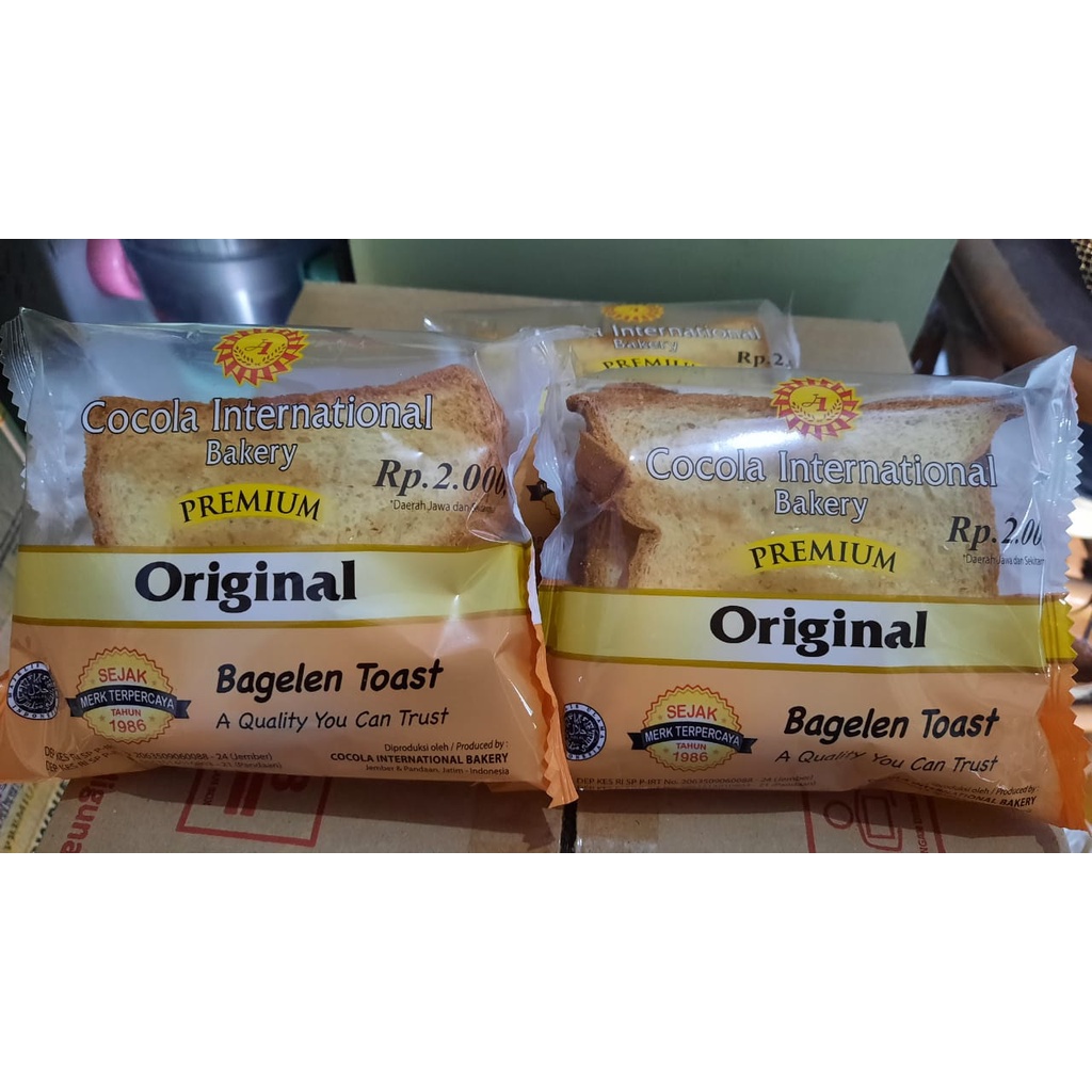 

Roti Cocola Bakery Bagelan / Kue kering