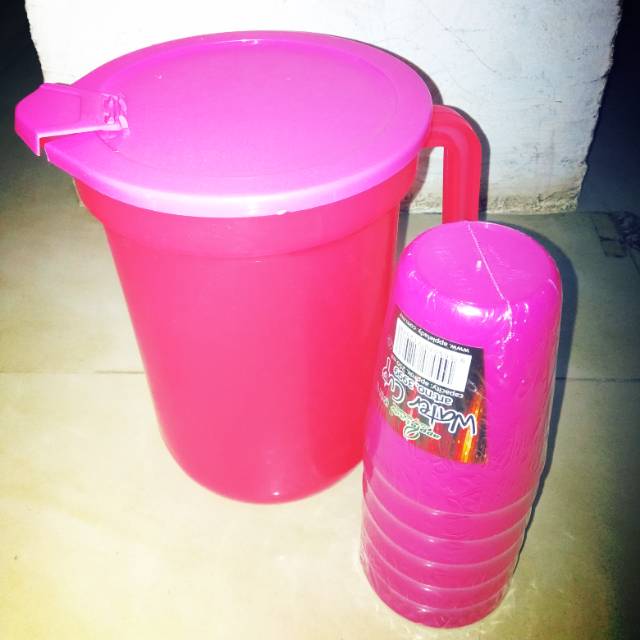 SET GELAS DAN TEKO PLASTIK
