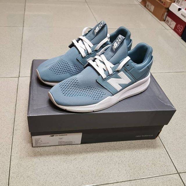 new balance 247 mint
